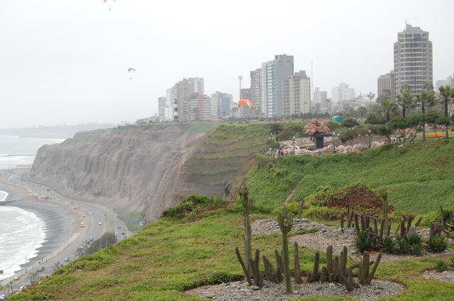 爱心公园 - Miraflores | Secret World Trip Planner