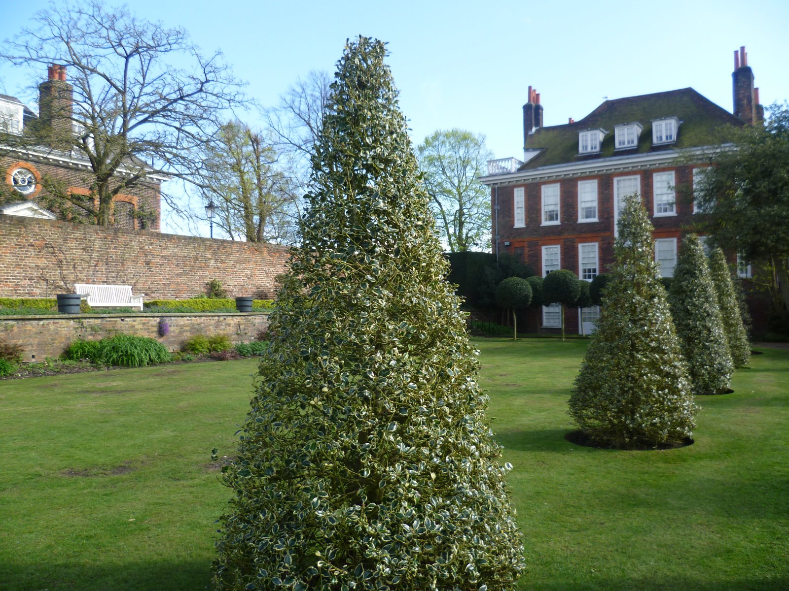 Fenton House, uma encantadora casa georgiana em Londres - Fenton House | Secret World Trip Planner