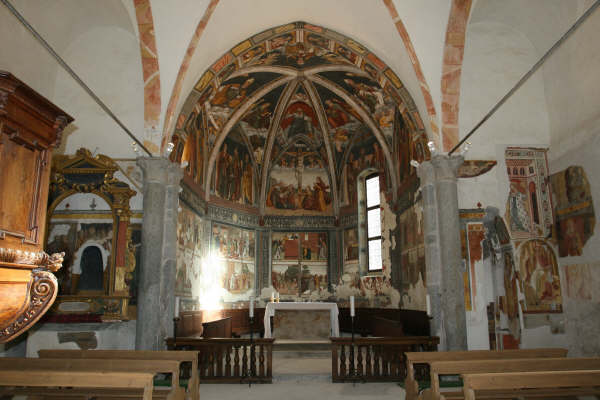 Kerk van San Vigilio - Pinzolo | Secret World Trip Planner