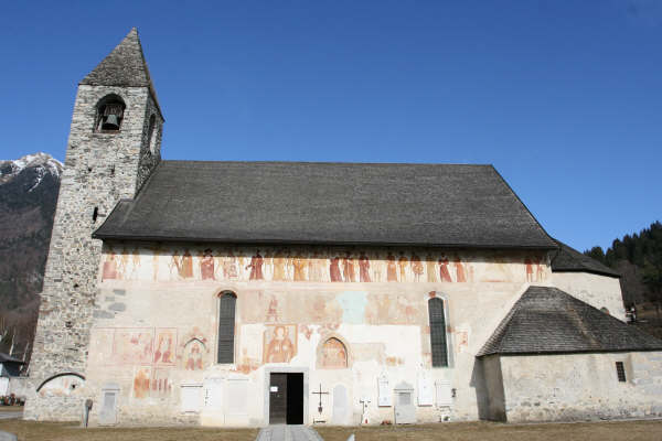 Kerk van San Vigilio - Pinzolo | Secret World Trip Planner