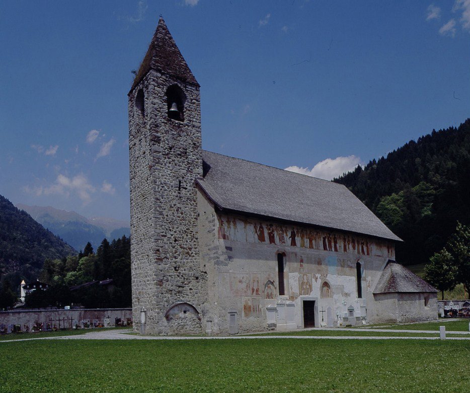 Kerk van San Vigilio - Pinzolo | Secret World Trip Planner