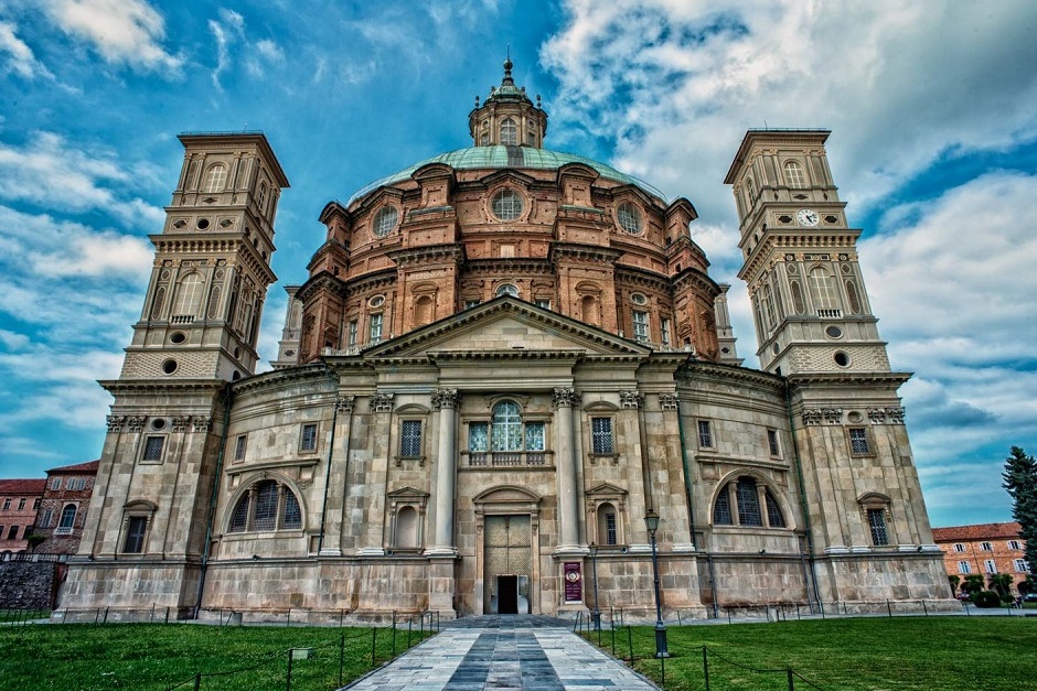 La majestueuse basilique de Vicoforte est un joyau de l'Italie - Vicoforte | Secret World Trip Planner