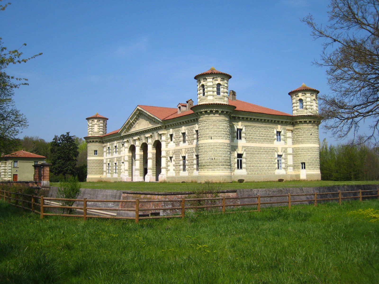Mantua | Bosque de la Fuente - Marmirolo | Secret World Trip Planner