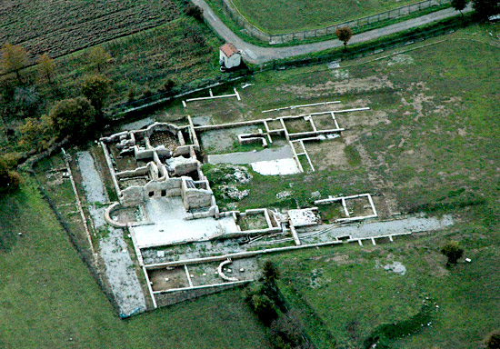 Archeologisch park van Grumentum - Grumento Nova | Secret World Trip Planner