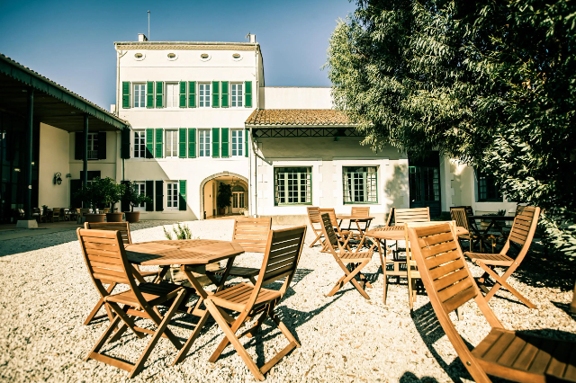 Het Noilly Prat-huis - Marseillan | Secret World Trip Planner