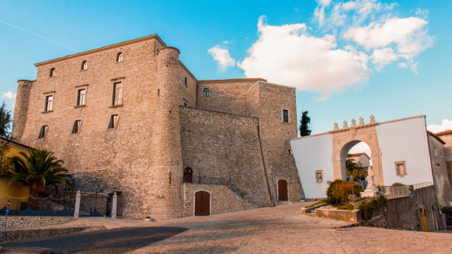 Dorp Montemiletto — Montemiletto