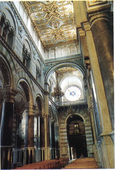 Altamura Kathedraal - Altamura | Secret World Trip Planner
