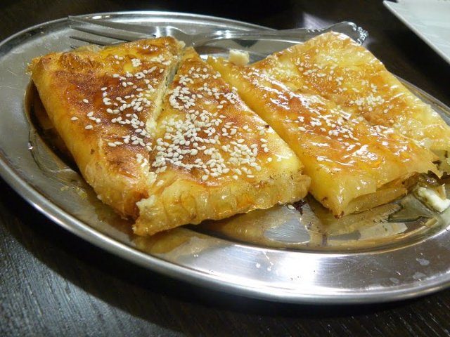 Saganaki z phyllo - Mesaria | Secret World Trip Planner