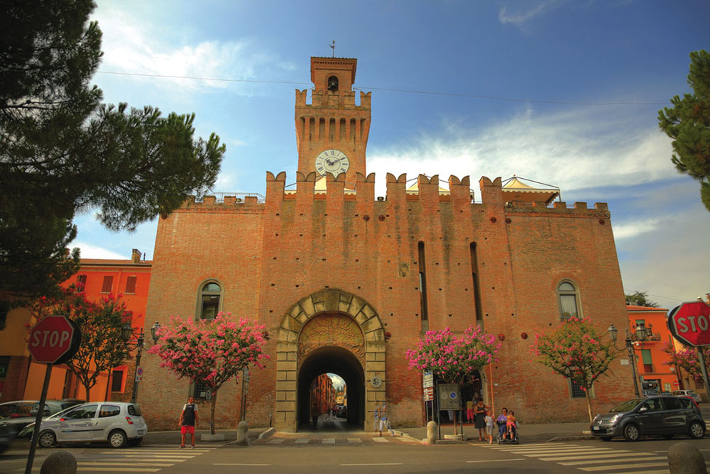 카스텔 산 피에트로 테르메 - Castel San Pietro Terme | Secret World Trip Planner