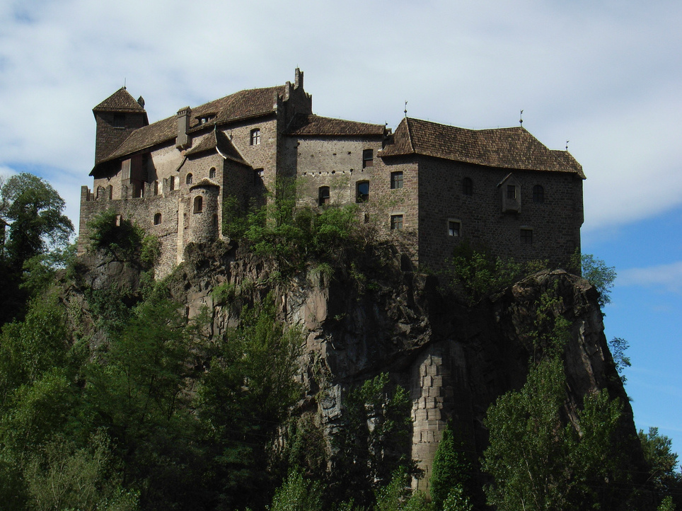 Castel Roncolo (Zamek Runkelstein ) - 15 Sill | Secret World Trip Planner