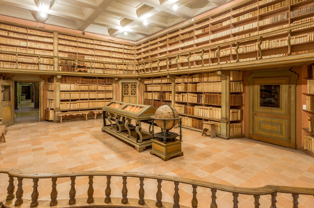 Openbare bibliotheek Gambalunga - Rimini | Secret World Trip Planner