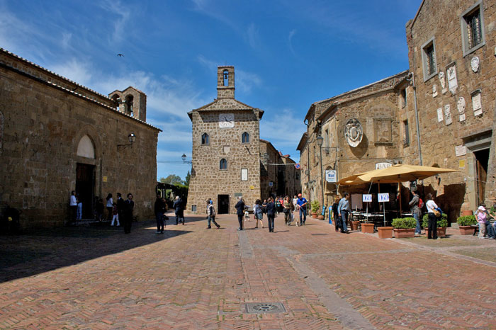 Dorp van Sovana - Sovana | Secret World Trip Planner