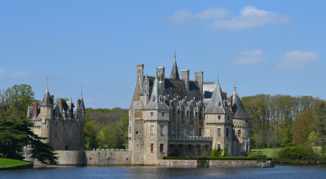 Castillo de La Bretèche - Ligny-le-Ribault | Secret World Trip Planner