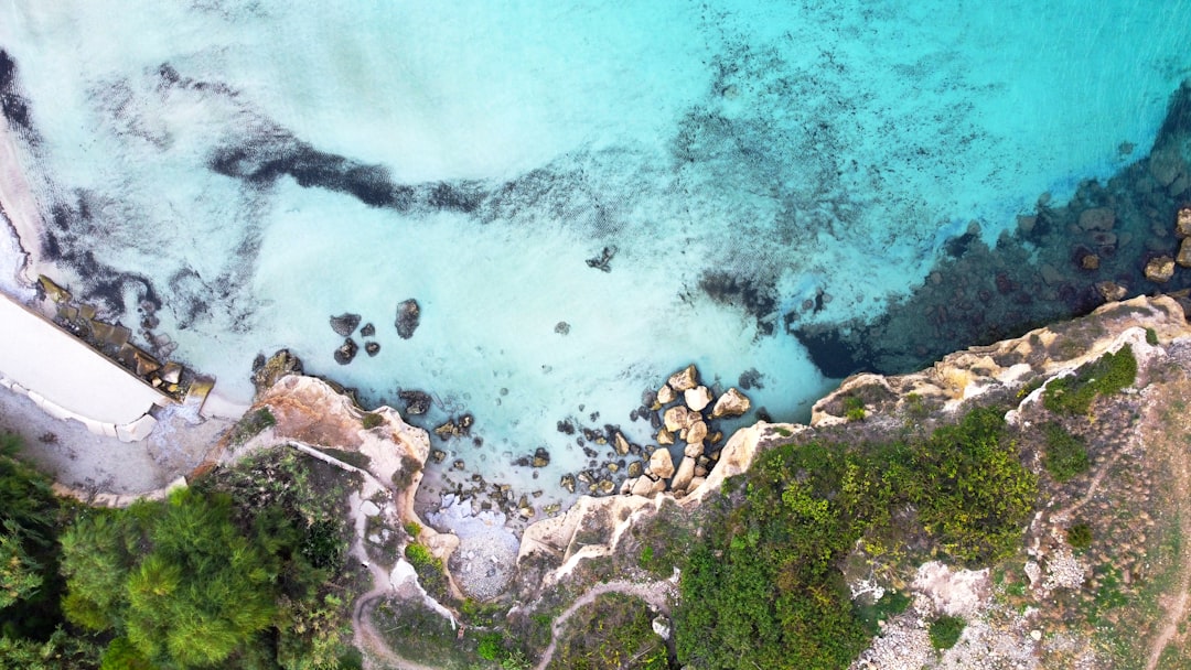 Белые фонтаны: тропики Средиземного моря - Fontane Bianche | Secret World Trip Planner