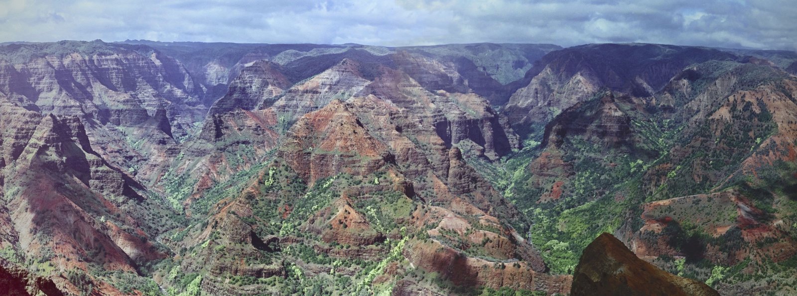 Waimea-Schlucht auf der hawaiianischen Insel Kauai - Waimea | Secret World Trip Planner