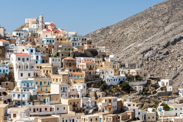 Karpathos enthüllt: Eine Reise über die Strände hinaus in die Seele der Insel - Karpathos | Secret World Trip Planner