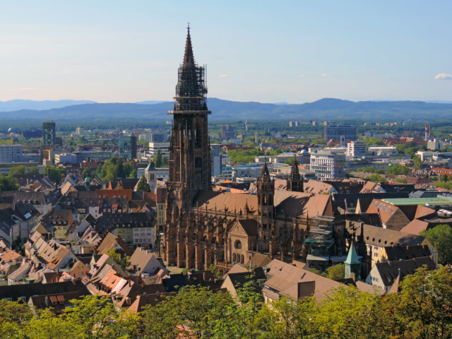 Minstro de Friburgo - Freiburg im Breisgau | Secret World Trip Planner