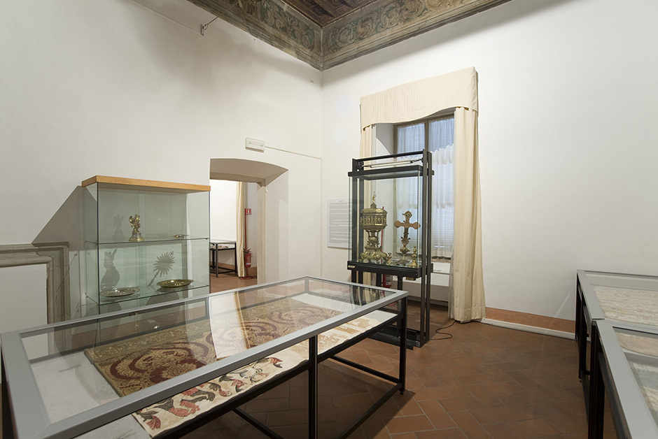Spoleto | Musée des tissus et costumes anciens - Spoleto | Secret World Trip Planner