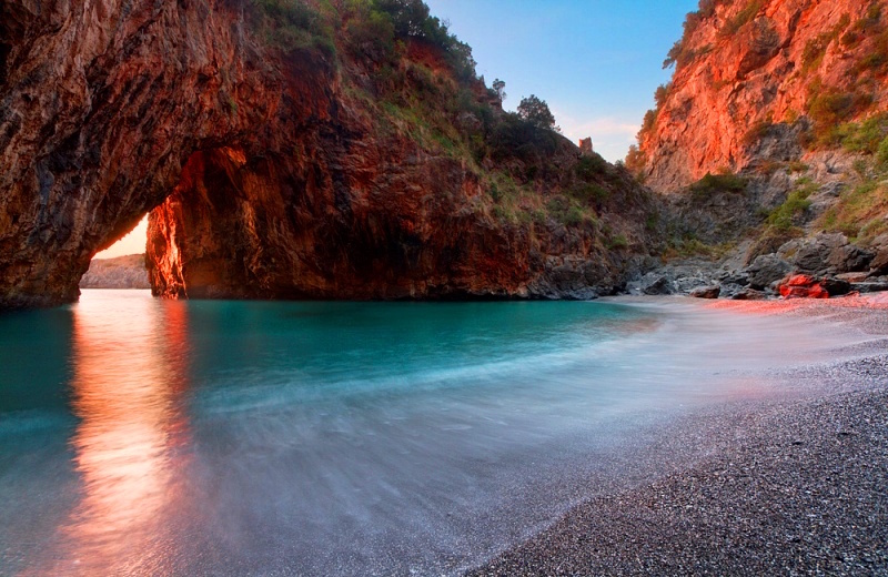 Arcomagno het geheime strand - San Nicola Arcella | Secret World Trip Planner