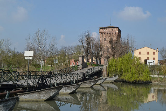 De pontonbrug - Commessaggio Inferiore | Secret World Trip Planner