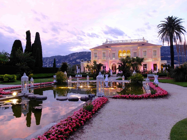ヴィラ・エフルシ・ド・ロートシルト - Saint-Jean-Cap-Ferrat | Secret World Trip Planner
