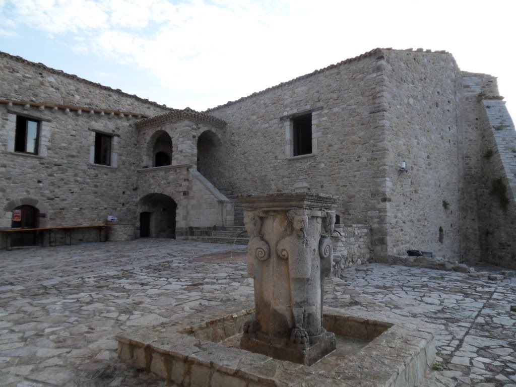 Kasteel van Civitacampomarano - Civitacampomarano | Secret World Trip Planner