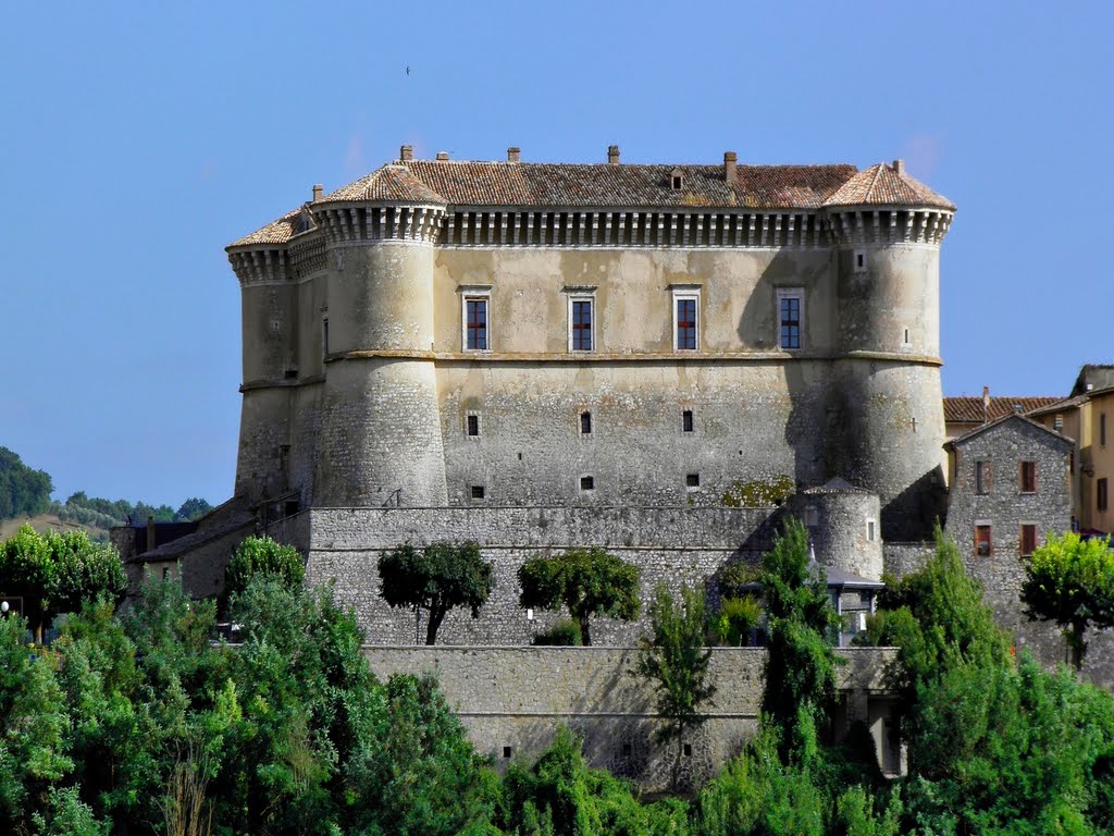 Kasteel van Alviano - Alviano | Secret World Trip Planner
