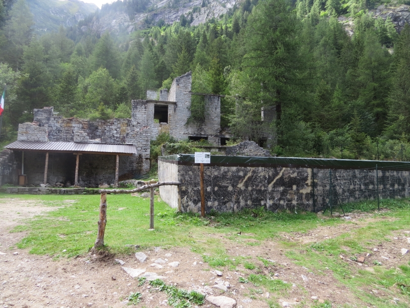 Fairy Lake et Crocette - Lago delle Fate | Secret World Trip Planner