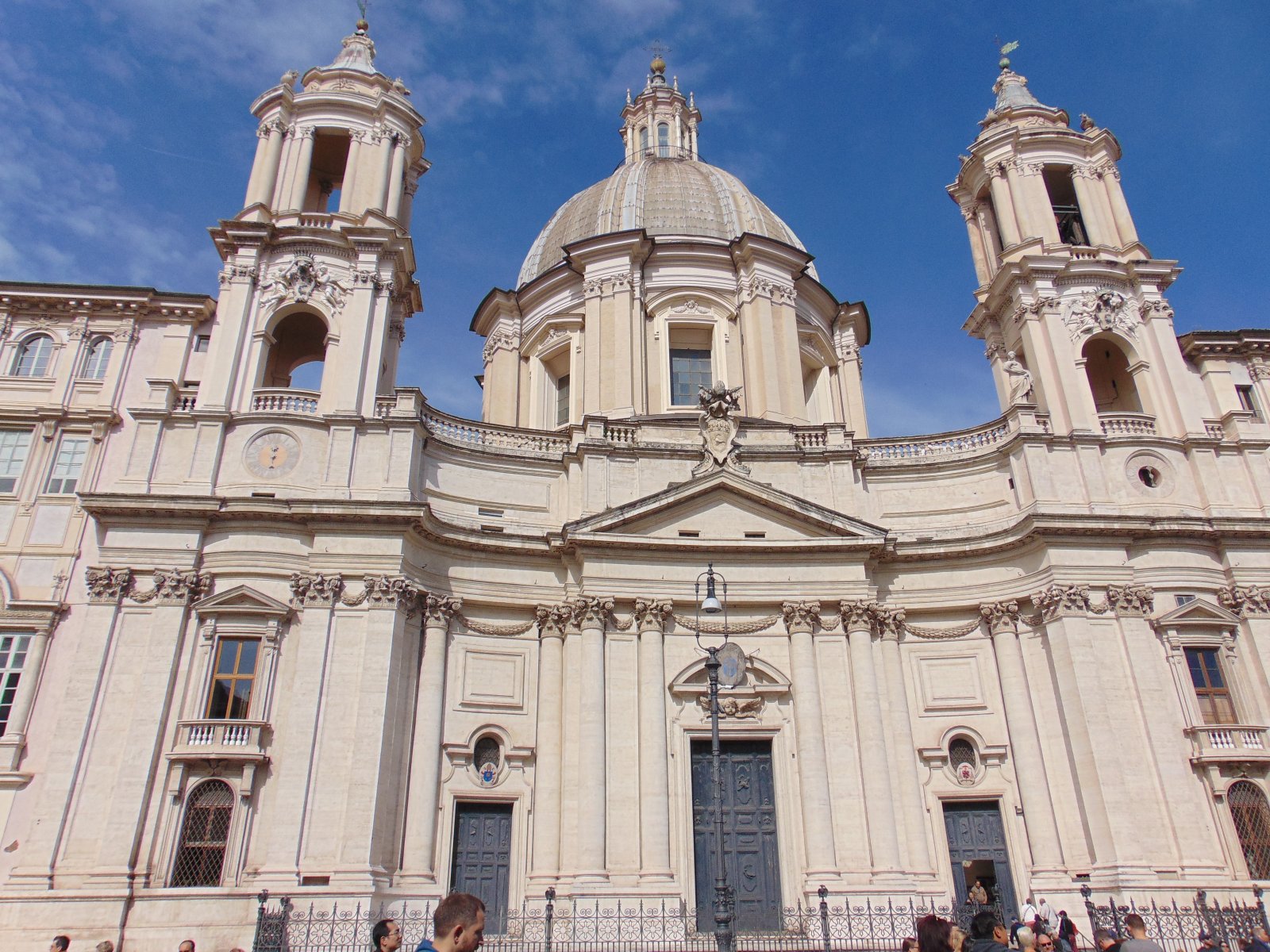 Kirche von Santa Agnese in Agone - Roma | Secret World Trip Planner