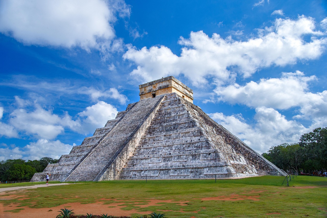 Chichén Itzá, l'un des plus beaux sites archéologiques du monde - Chichén-Itzá | Secret World Trip Planner