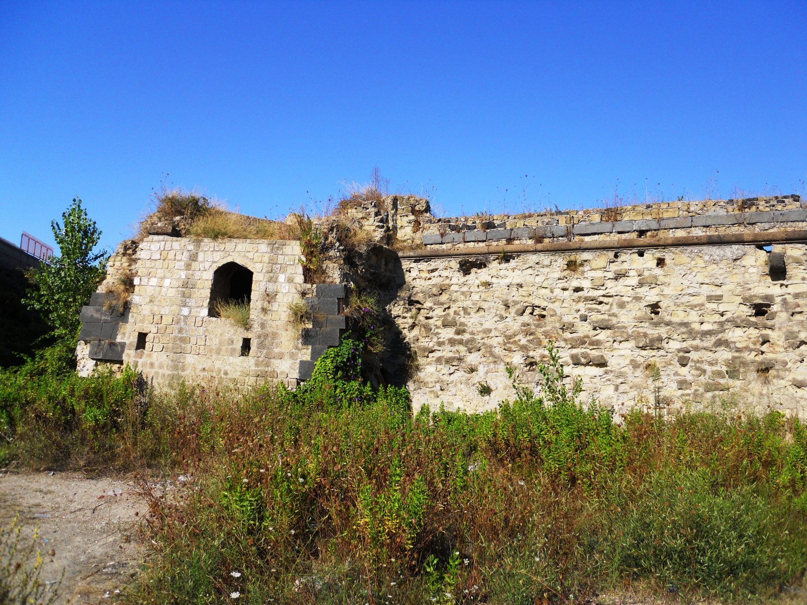Festung von Vigliena - Napoli | Secret World Trip Planner