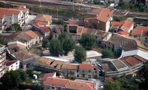 Het Verlasce Romeinse Amfitheater - Venafro | Secret World Trip Planner