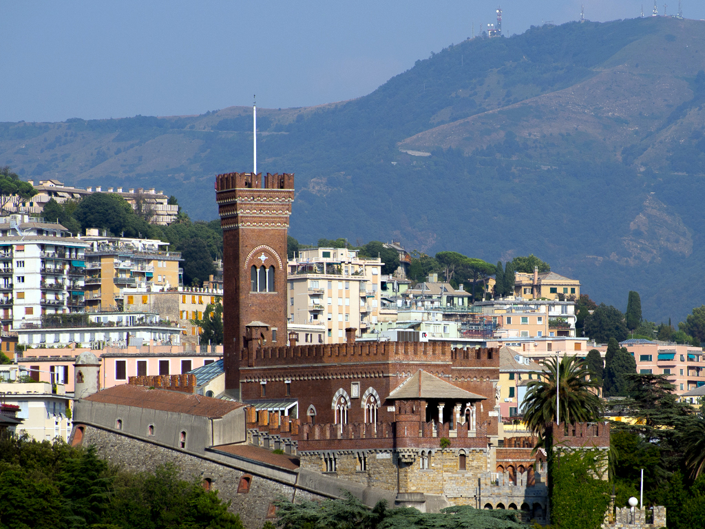 Winda Castello d ' Albertis-Montegalletto - Genova | Secret World Trip Planner