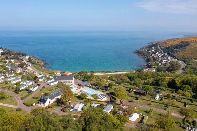 Strand van Anse du Brick - Maupertus-sur-Mer | Secret World Trip Planner