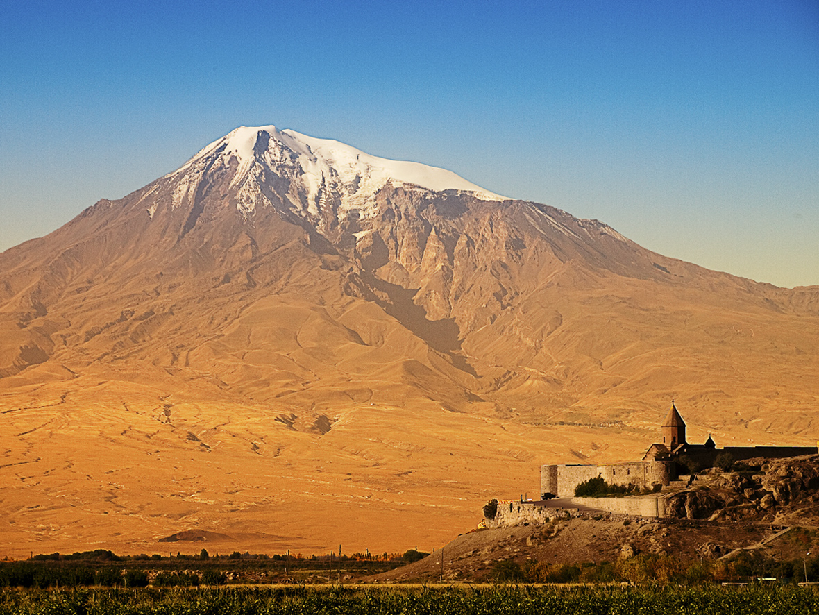 Mosteiro de Khor Virap - Lusarat | Secret World Trip Planner