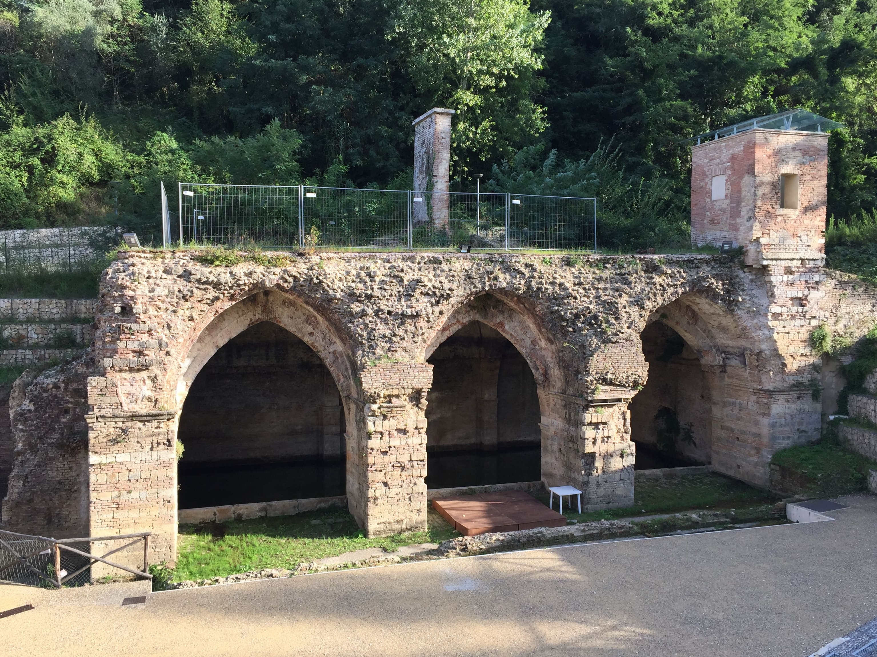 Fonte di Follonica - Siena | Secret World Trip Planner