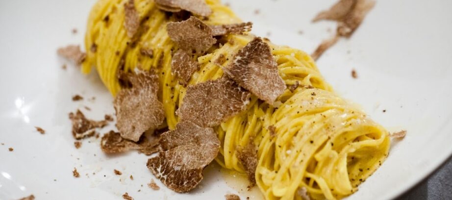 Tajarin al tartufo - Montelupo Albese | Secret World Trip Planner