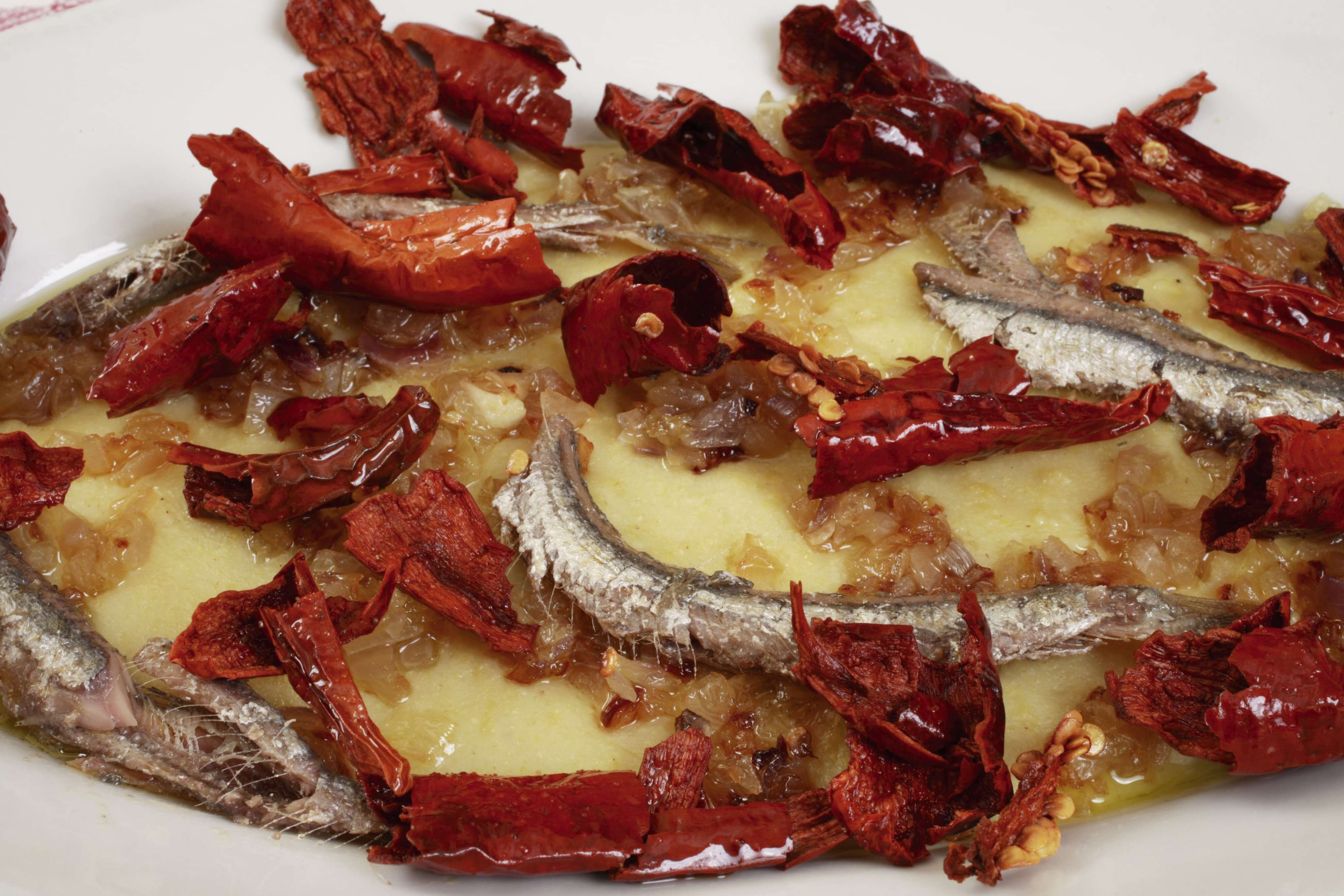 Fracchiata mit Kichererbsen und Erbsenpolenta - Pescara | Secret World Trip Planner