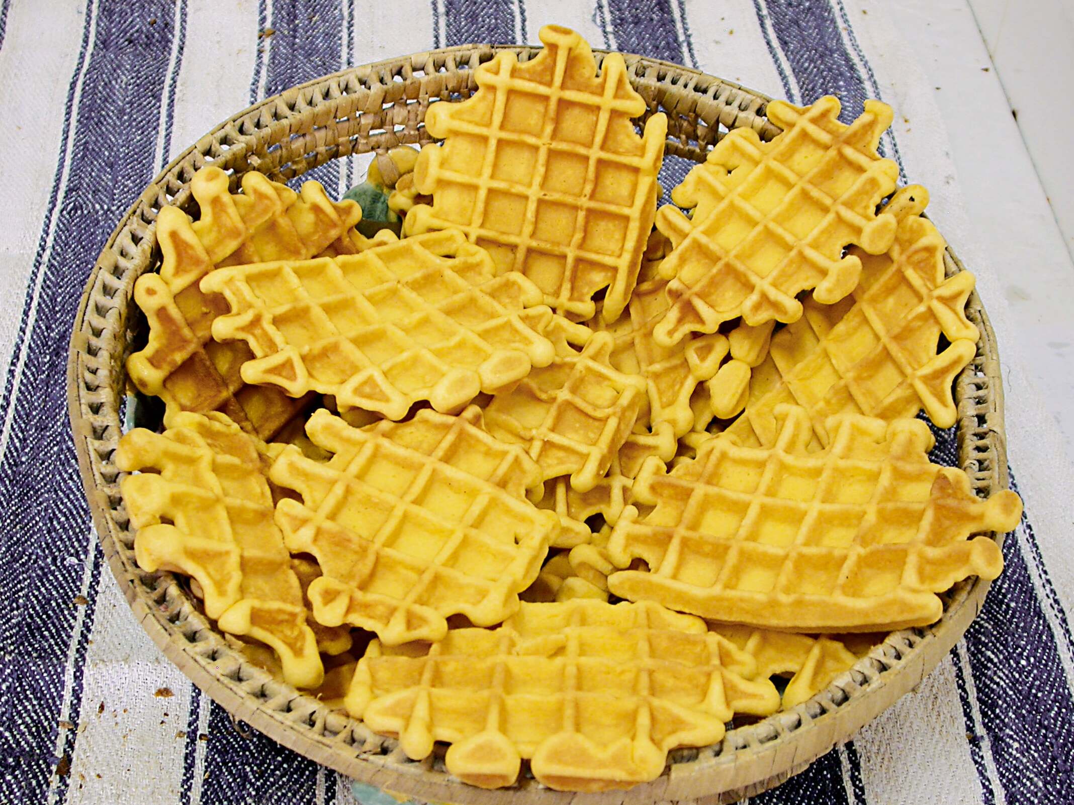 Pizzelle-Waffeln - Ortona | Secret World Trip Planner