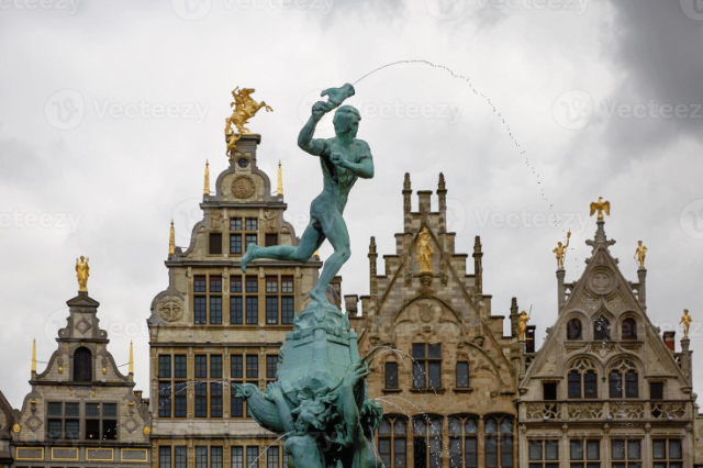布拉博喷泉 - Antwerpen | Secret World Trip Planner