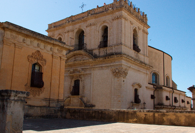 Kirche St. Klara - Noto | Secret World Trip Planner