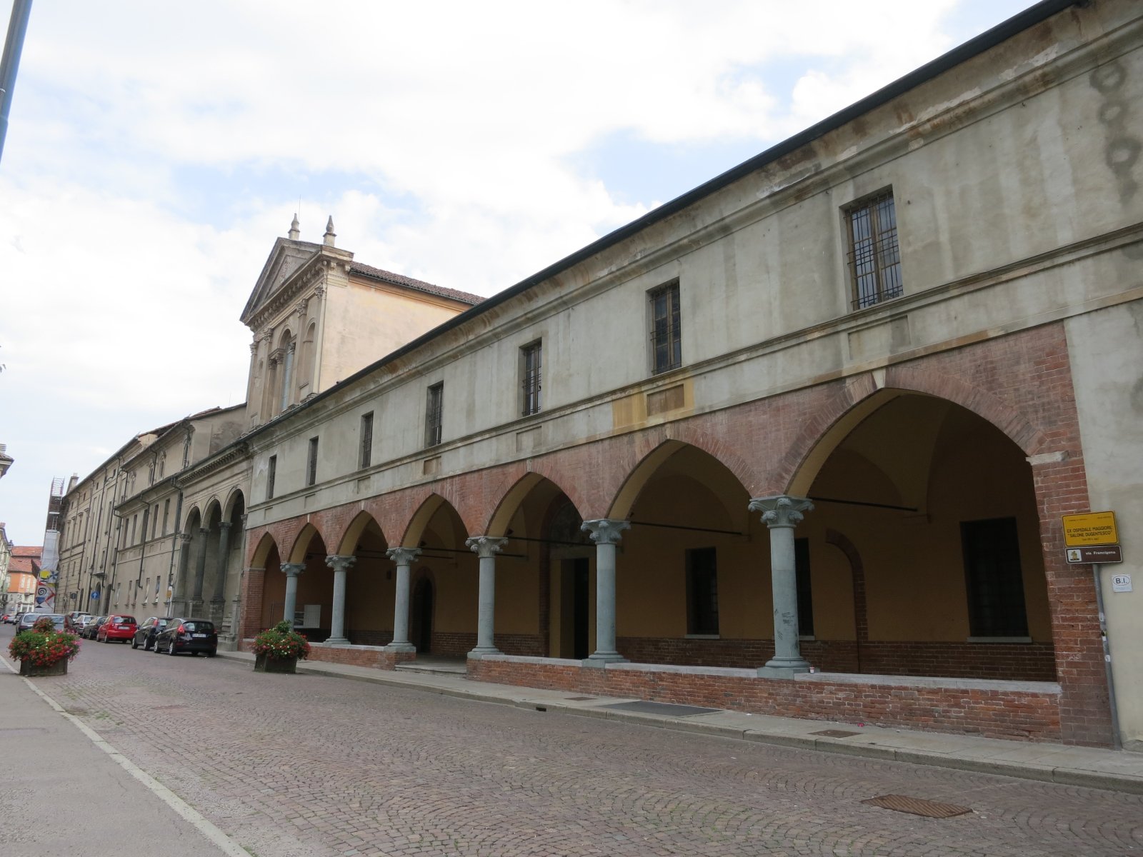 Dugentesque沙龙 - Vercelli | Secret World Trip Planner