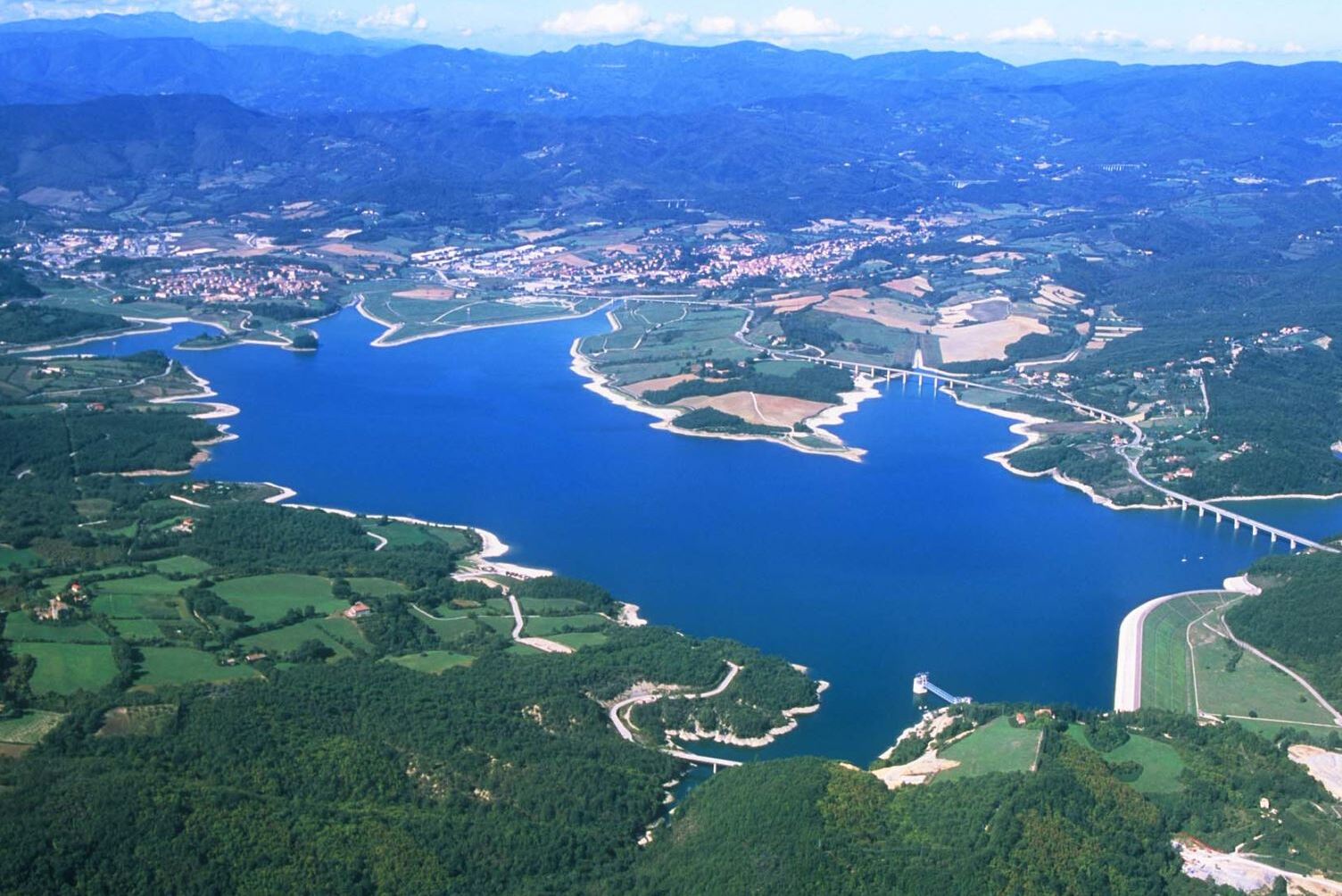 Lago di Bilancino - Lago di Bilancino | Secret World Trip Planner