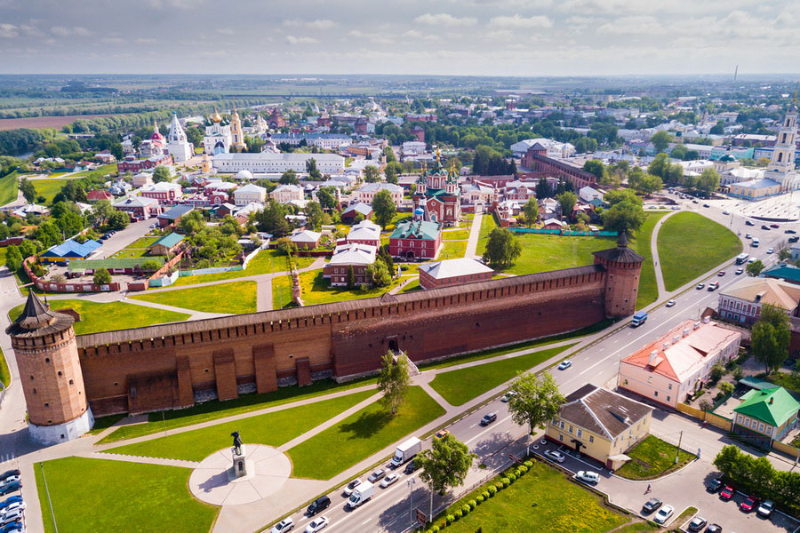 Kremlin Van Kolomna - Staroe Bobrenevo | Secret World Trip Planner