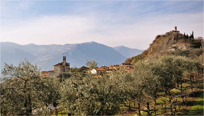 Oude Via Valeriana - Pisogne | Secret World Trip Planner