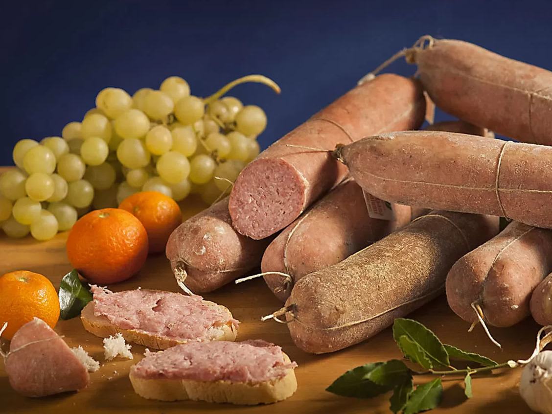Ciauscolo, die weiche Salami aus der Region Marche - Ascoli Piceno | Secret World Trip Planner
