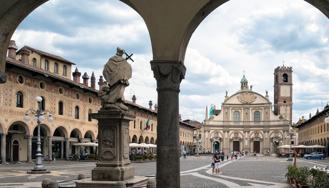 亚历山大是一个充满景点和eleganz印记的城市 - Alessandria | Secret World Trip Planner