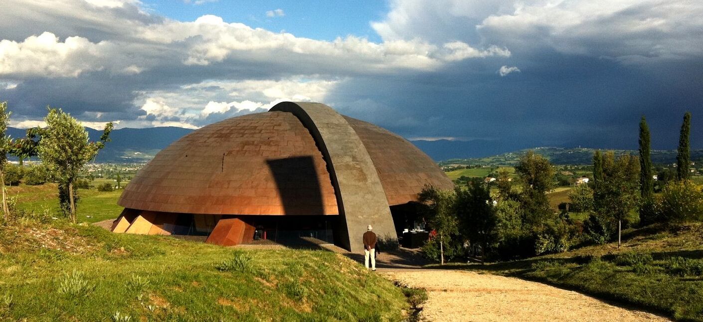 Tenuta Castelbuono: Carapace - Bevagna | Secret World Trip Planner