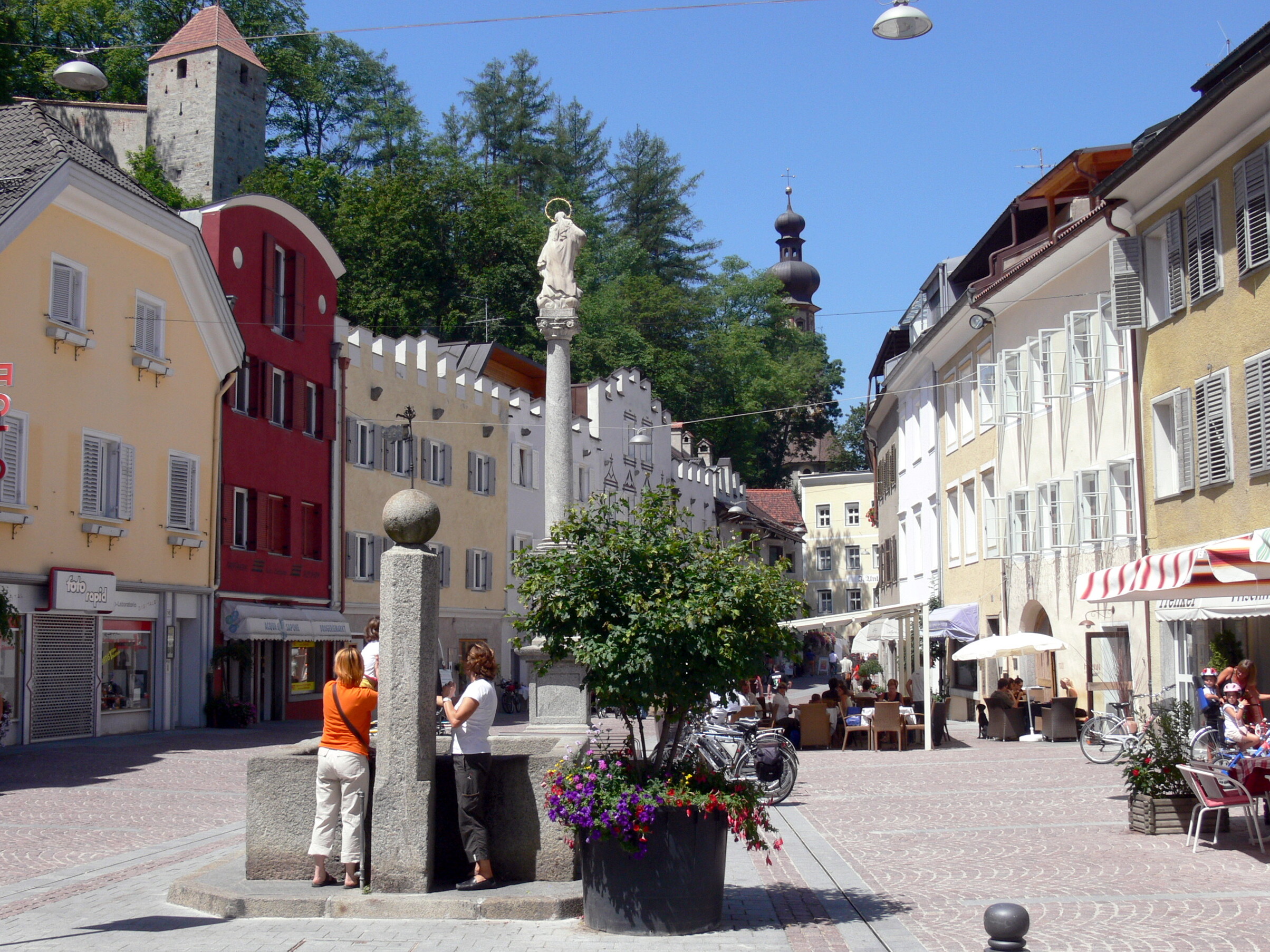 Brunico : le centre de la Val Pusteria - Brunico | Secret World Trip Planner