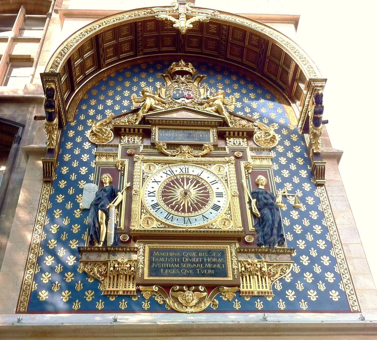 La Conciergerie / najstarszy publiczny zegar w Paryżu - Paris | Secret World Trip Planner